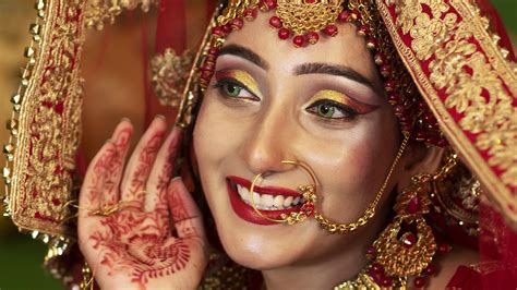 sara khan makeup artist|Sara Khan. Makeup Artist .